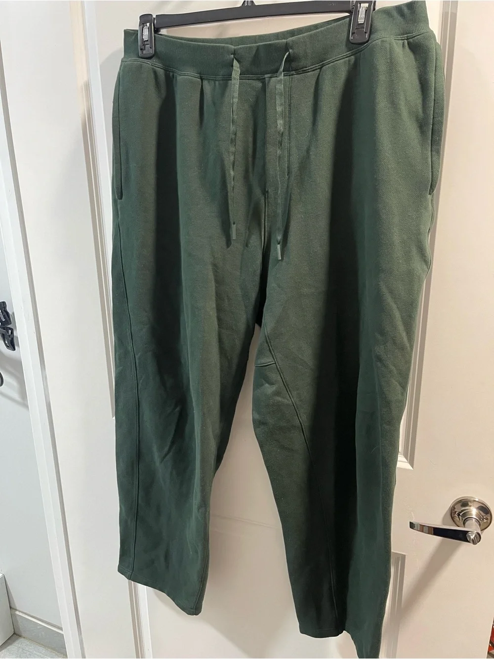 lululemon athletica Men's Forest Green Drawstring Wide Leg Joggers